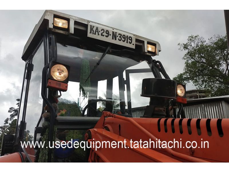 TH 86 Tata Hitachi Backhoe Loader