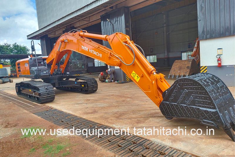 Tata Hitachi ZAXIS 220LC-GI Series
